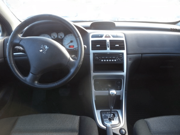 Used Peugeot 307 SW (2002 - 2007) interior