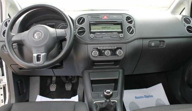 2010 Volkswagen Golf Plus 1.6 TDi Advance 5 door hatchback ...