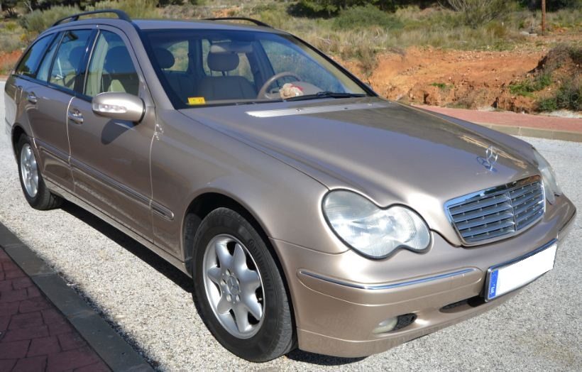 2002 Mercedes Benz C220 CDi Elegance diesel automatic 5 door estate